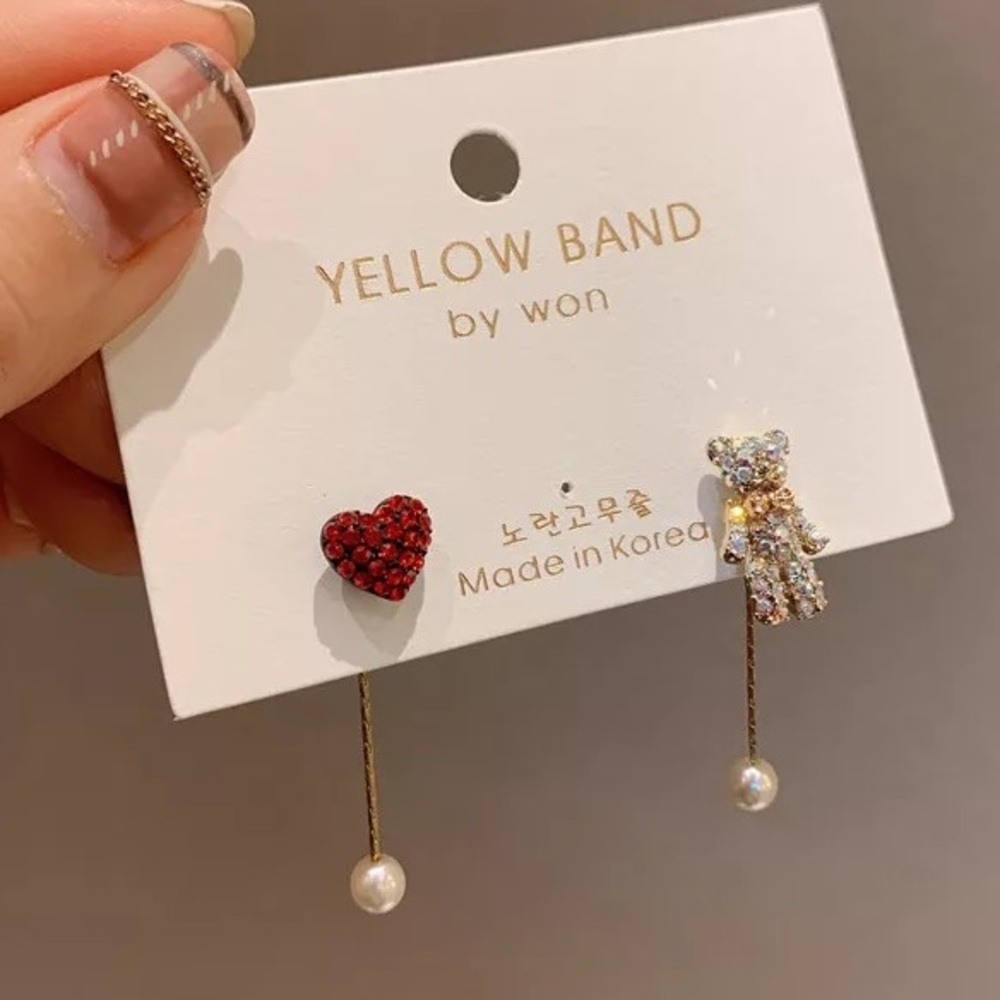 Crystal Teddy Bear Heart Stud Pearl Drop Earrings
